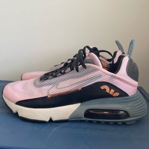 Nike Air Max 2090- Light Arctic Pink